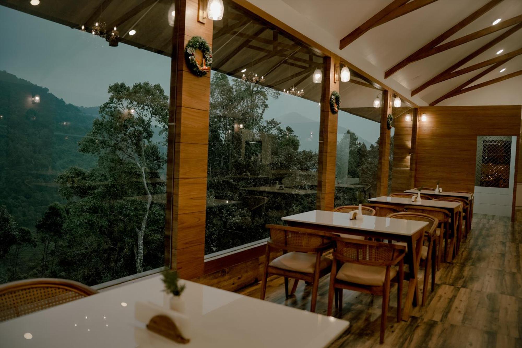 Hotel The Teatree Munnar Suryanelli Exteriér fotografie